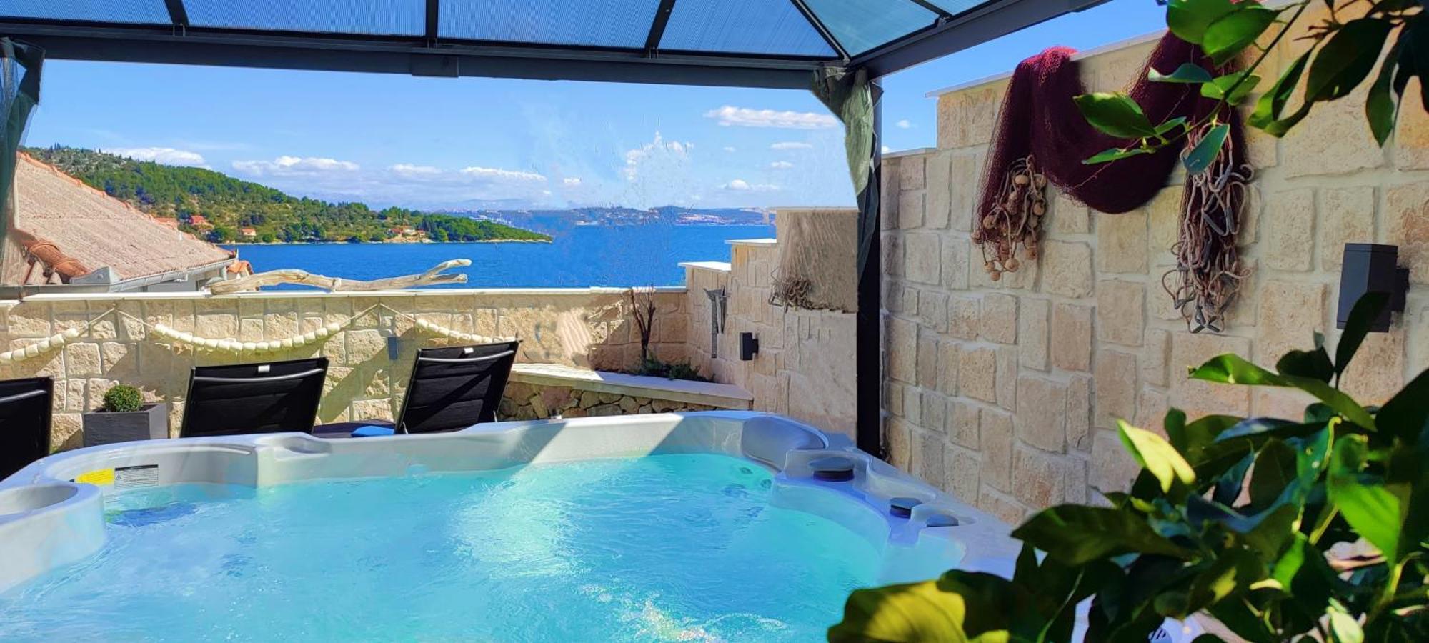 Luxury Sunrise Jacuzzi Apts, 50 M From The Beach Kali Exterior photo